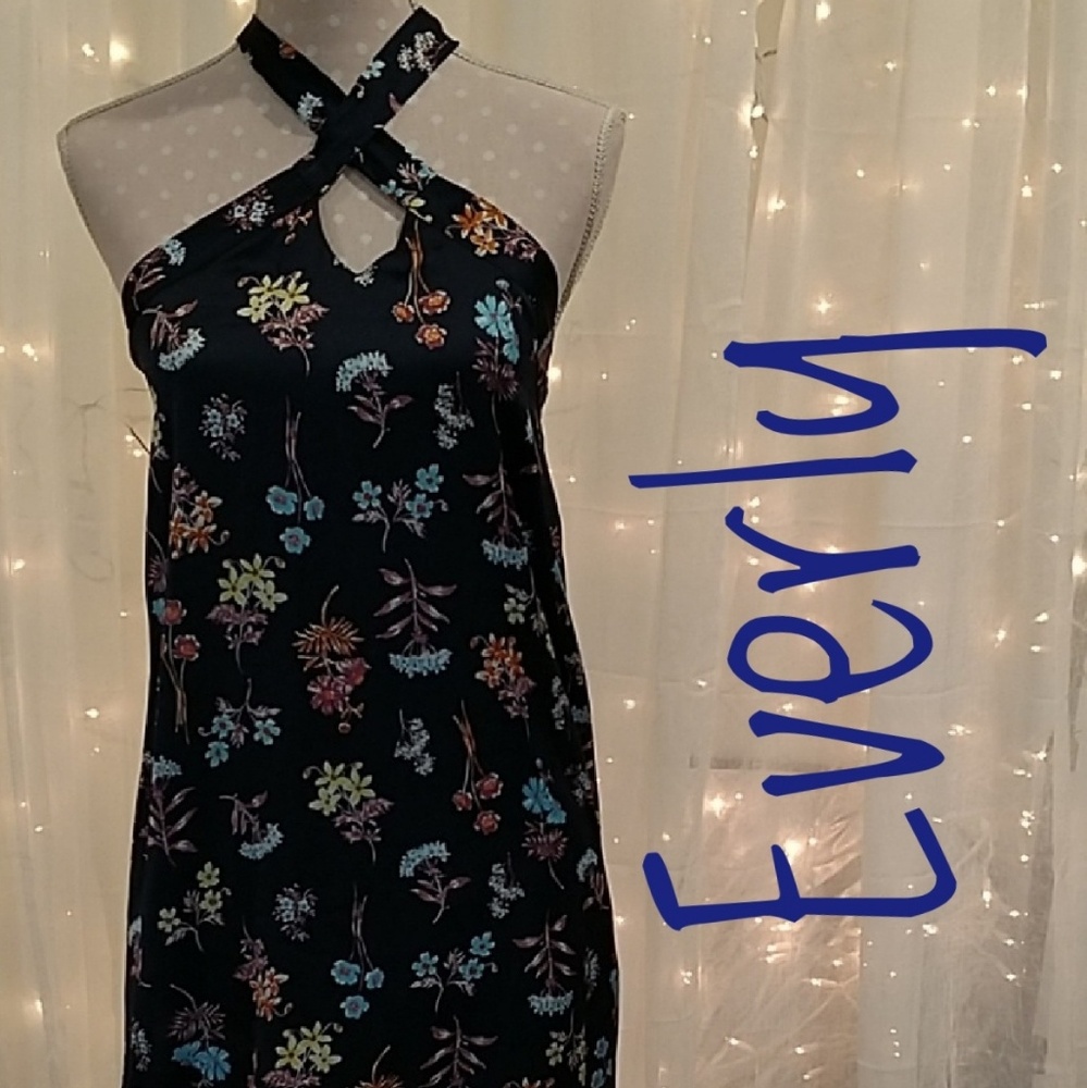 Everly sundress size small